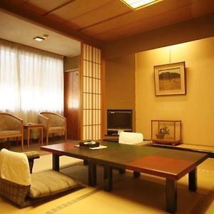 Japanese-Style Room